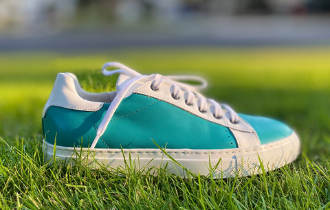 JENSEN CLASSIC LEATHER TENNIS SHOES IN AQUA & WHITE (WOMEN)